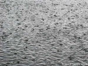 lake-water-surface-rain-07