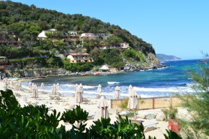 ನೀಲಗಗನ-ನೀಲಿ ಸಾಗರ ಸಂಗಮ